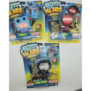 Butt Heads loud and proud 3 piece set w/trading card Brand New